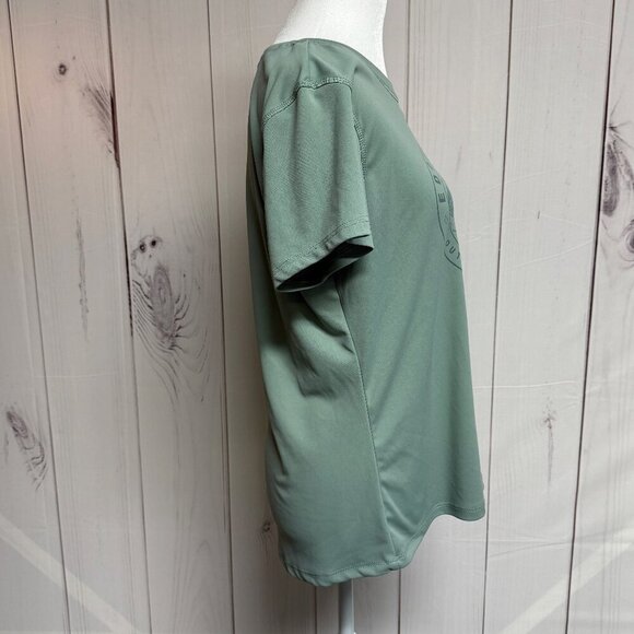 Eddie Bauer Women’s Graphic Performance T-Shirt Green Size Medium EUC - Picture 2 of 10